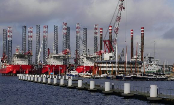 Ship building company fined after employee killed by falling steel post